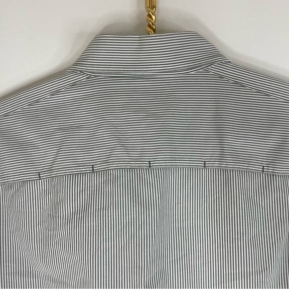 Victorinox Men’s Pinstriped Button Down Size XL Gray & White Italian Cotton - Picture 11 of 12